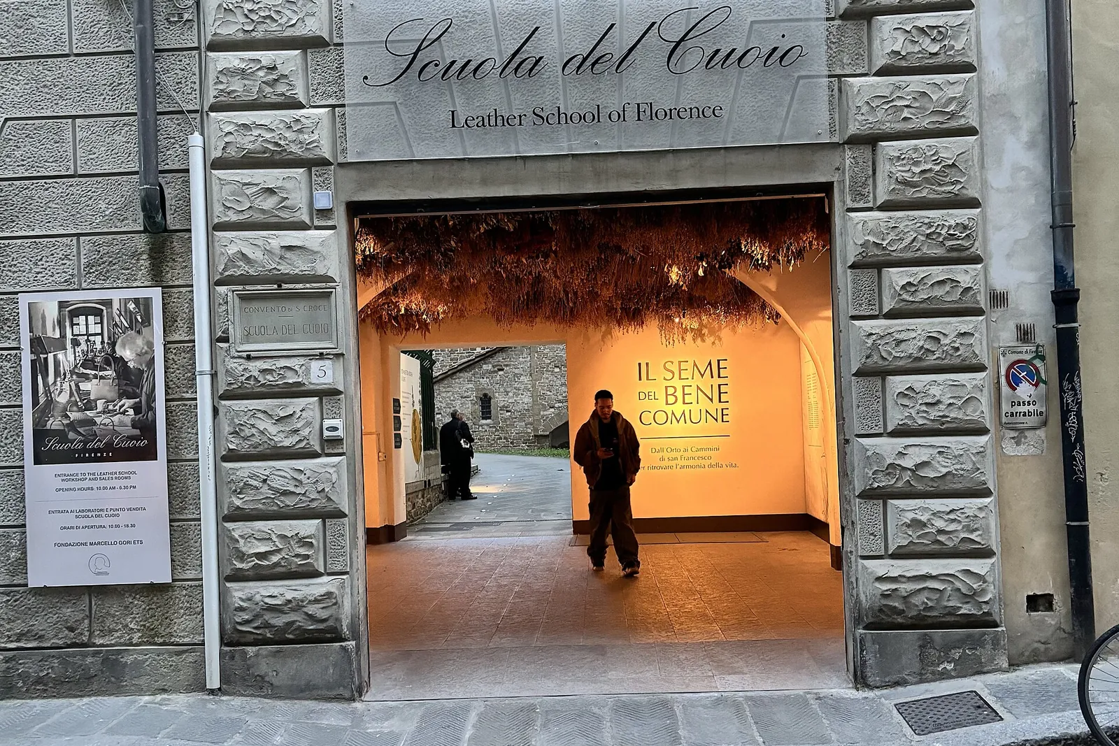 The entrance to the Scuola del Cuoio on Via San Giuseppe